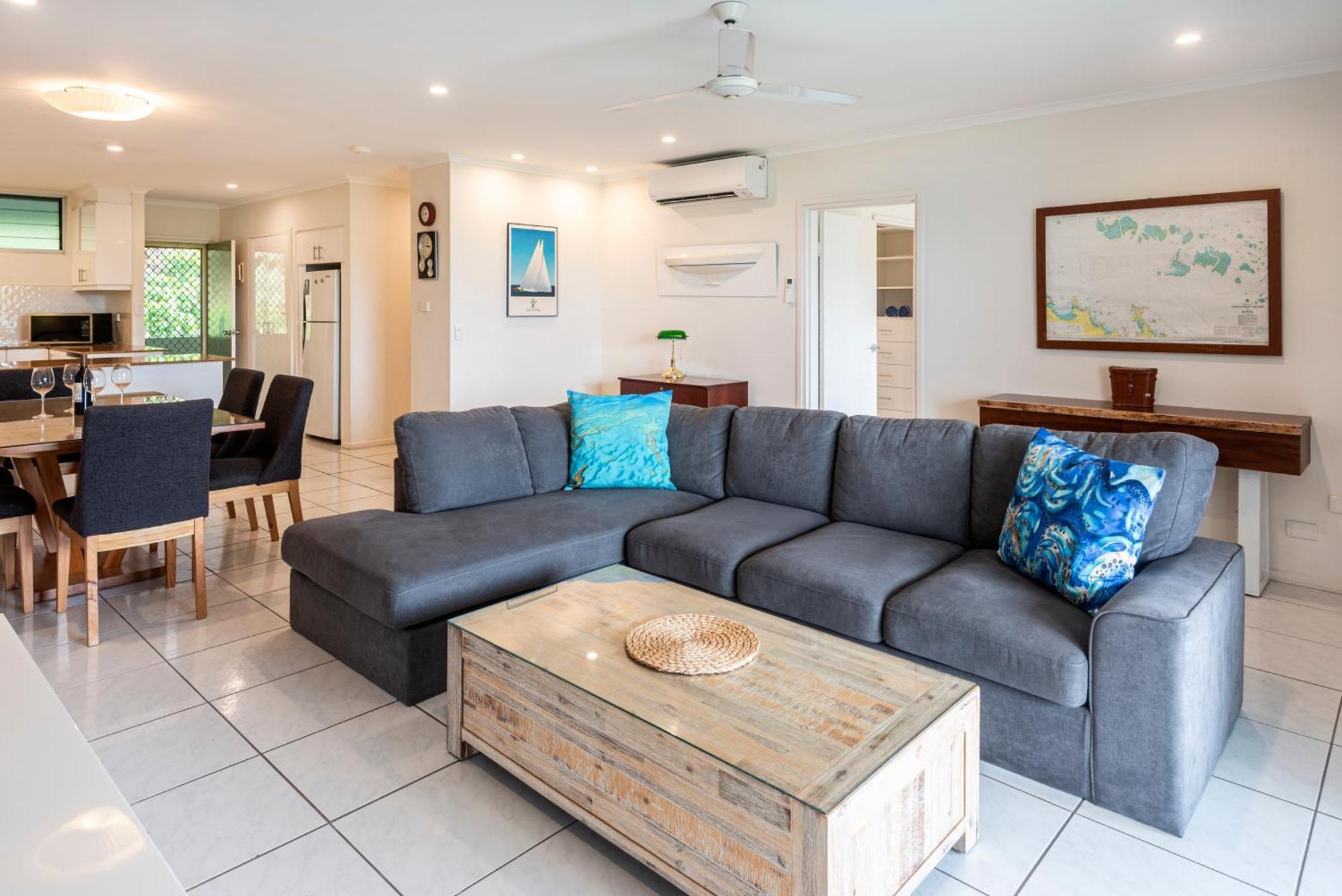 2 Bedroom Poinciana Lodge Isla Hamilton Exterior foto