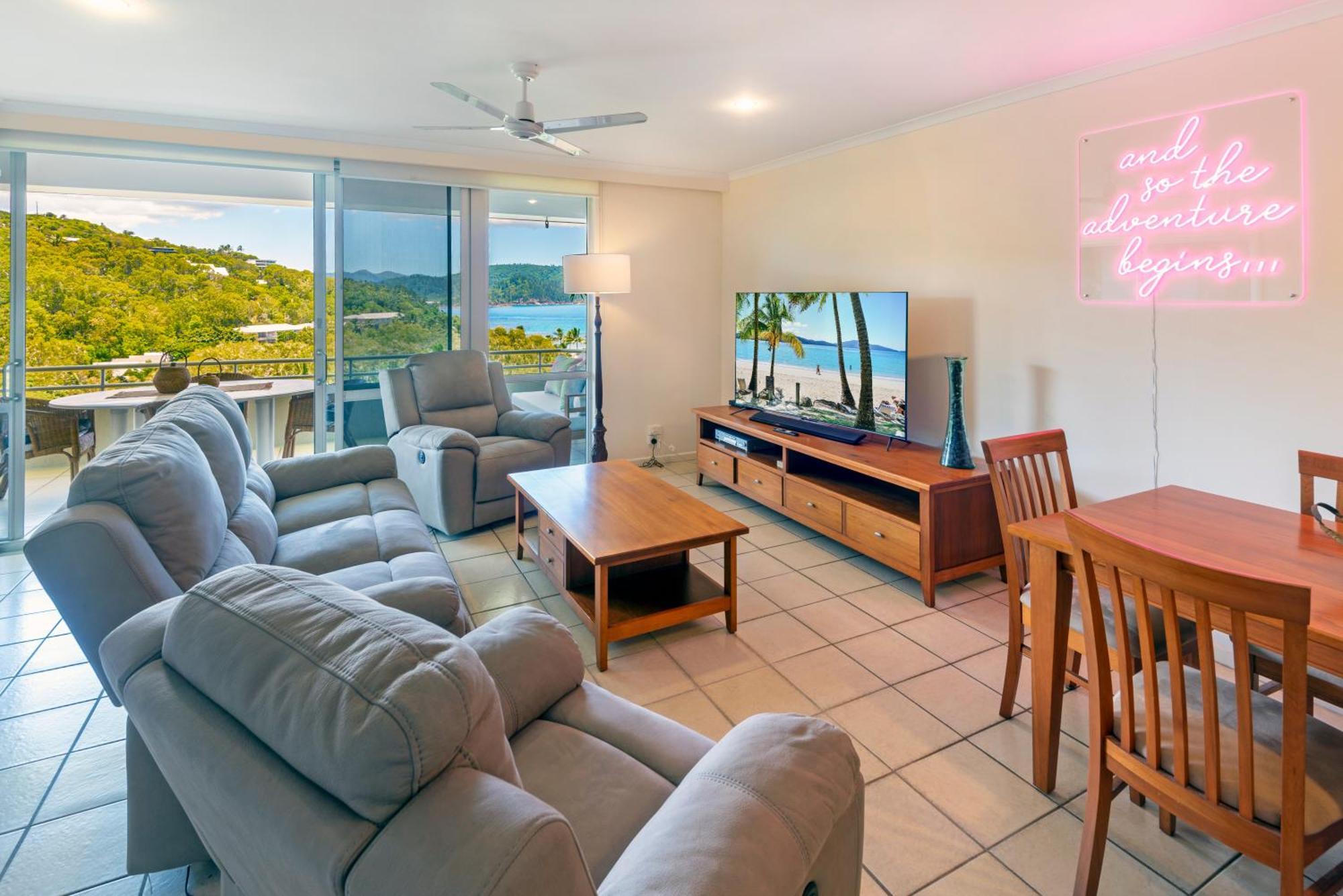 2 Bedroom Poinciana Lodge Isla Hamilton Exterior foto
